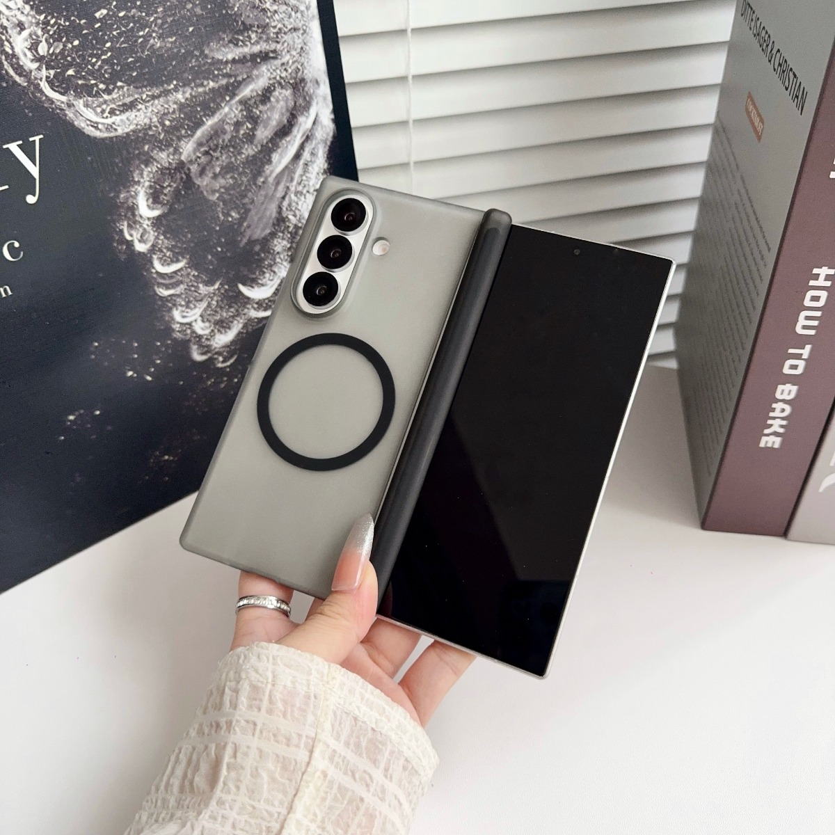 Samsung Galaxy Z Fold 7 6 5 4  - Matte Frosted Case incelemesi ve fiyatı